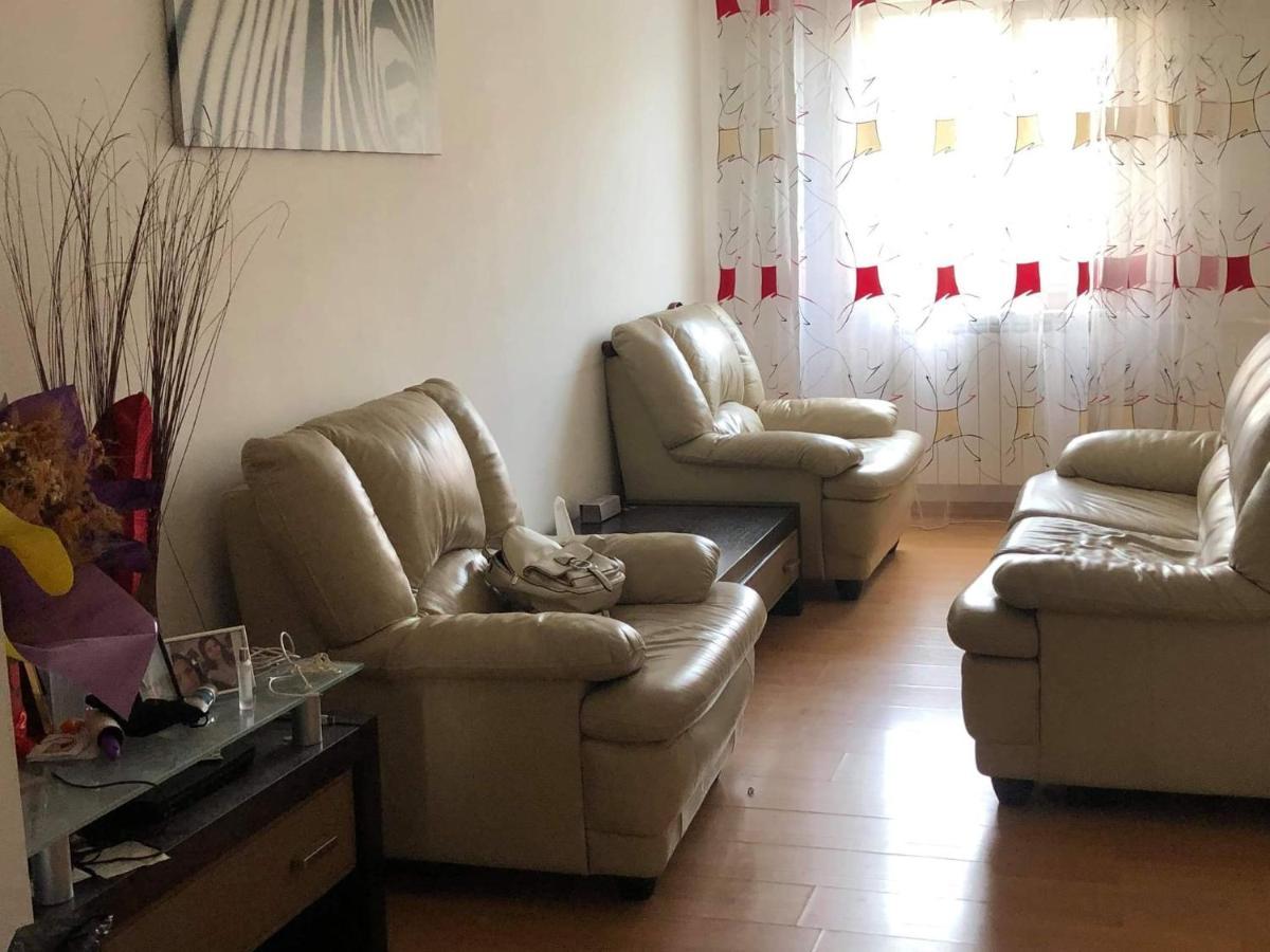 Apartament Appartamento Râmnicu Vâlcea Esterno foto